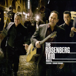 关晓彤玩弄奶头
